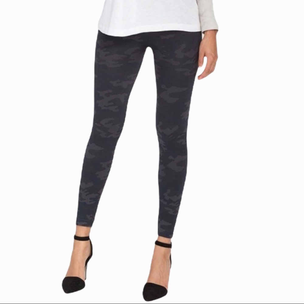 Spanx Seamless Camo Leggings
